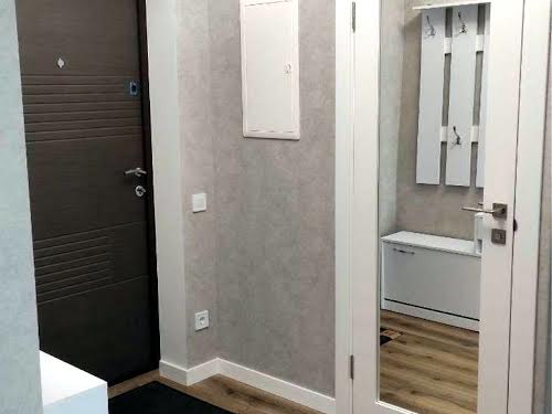 квартира за адресою Любомира Гузара просп. (Космонавта Комарова), 9