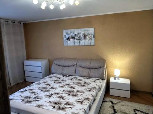 квартира за адресою Гетьмана Мазепи вул., 32