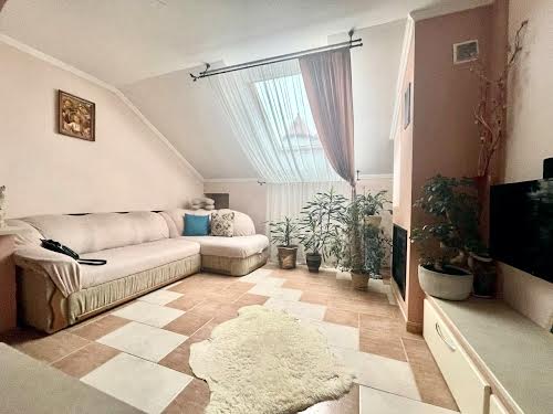 квартира за адресою Коновальця вул., 3