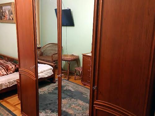 квартира за адресою Пантелеймона Куліша вул., 13