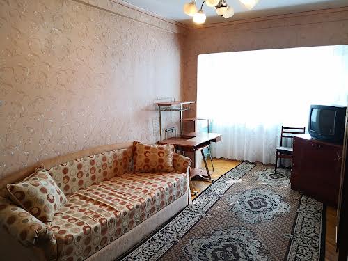 комната по адресу Митрополита Андрея Шептицкого ул. (Анатолія Луначарського), 24
