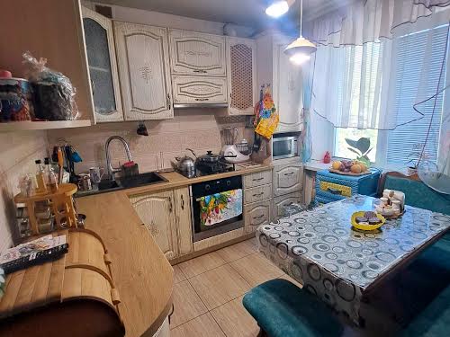 квартира за адресою вул. Прикордонна, 80