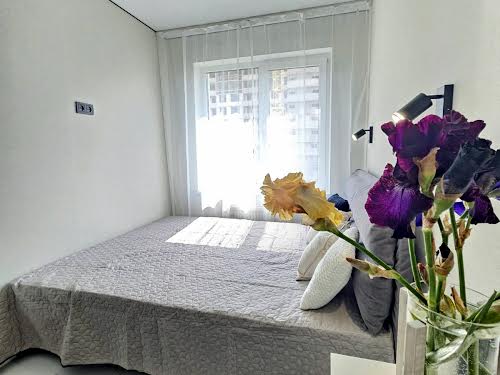 квартира за адресою Озерна вул., 27