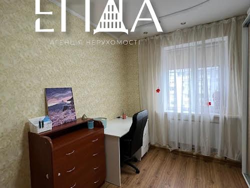квартира по адресу Героев Украины ул. (Героїв Сталінграду), 26