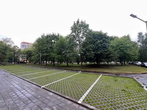квартира за адресою Данила Галицького вул., 25