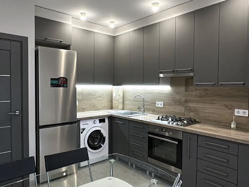 квартира за адресою Пасічна вул., 49б