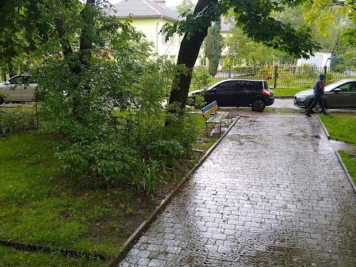 квартира за адресою Гната Хоткевича вул., 52/1