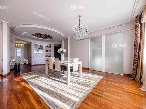 квартира за адресою Чернишевська вул., 31