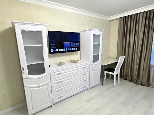 квартира за адресою Євгена Чикаленка вул., 68а
