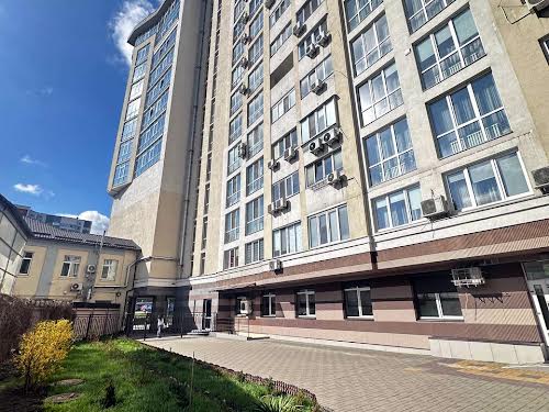 квартира по адресу Александровская ул., 1