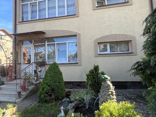 дом по адресу Космонавтів, 21