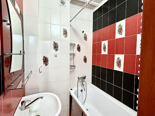квартира за адресою Боголюбова, 4