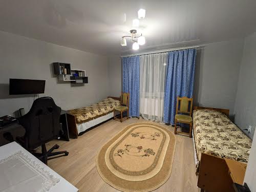 будинок за адресою с. Руське Поле, Лазівська, 83