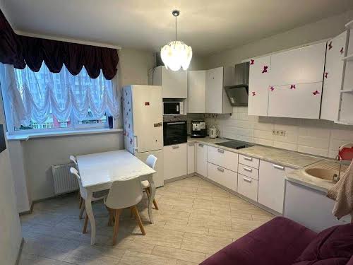 квартира за адресою Драгоманова вул., 2