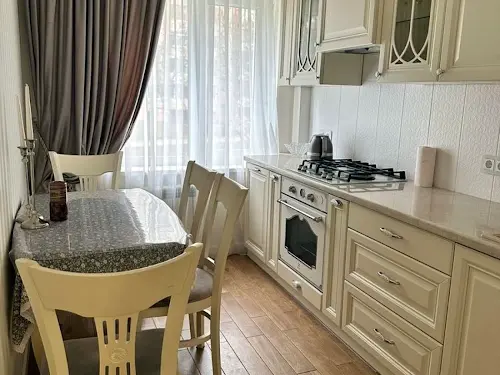 квартира за адресою Львів, Івана Пулюя вул., 9