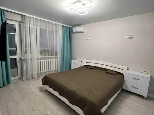 квартира за адресою Русанівська набережна вул., 16