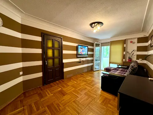 квартира за адресою Автобуду, 8