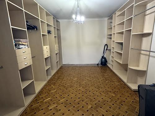 квартира за адресою Олексія Вадатурського вул., 5