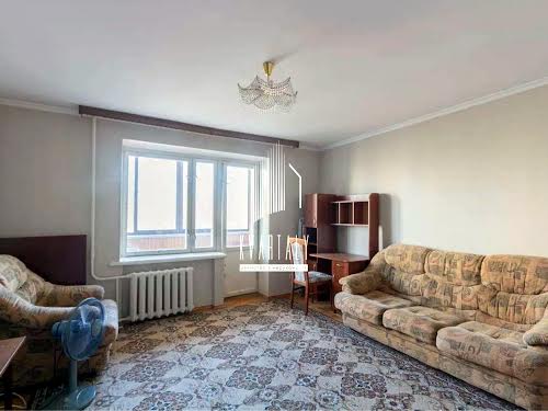 квартира по адресу Авиаконструктора Антонова ул., 7