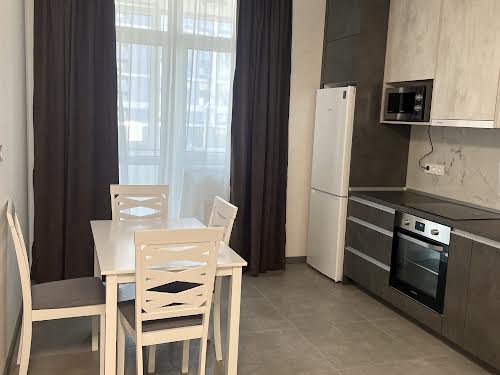 квартира за адресою Ревуцького вул., 40-Б