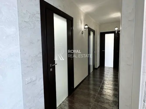 квартира за адресою Анни Ахматової вул., 13-Д