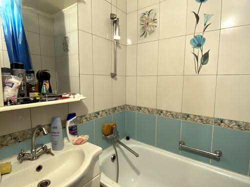 квартира за адресою Максима Залізняка вул., 12