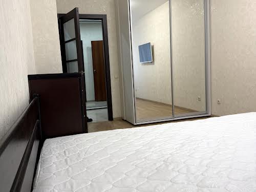 квартира за адресою Регенераторна вул., 4 к8
