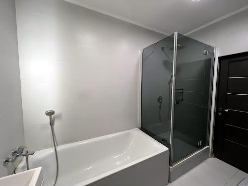 квартира за адресою Регенераторна вул., 4