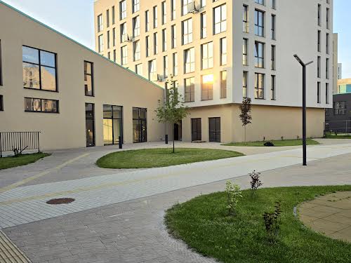 коммерческая по адресу Новознесенская ул., 4