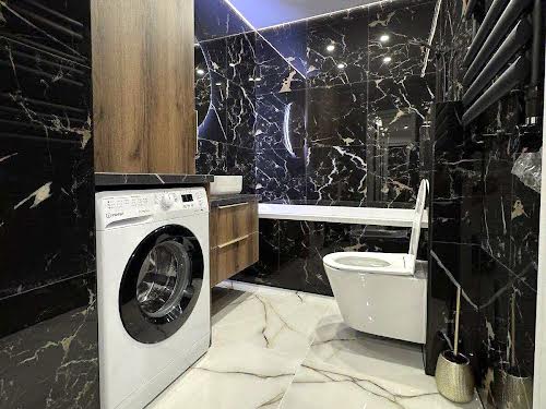квартира за адресою Хмельницького, 223а