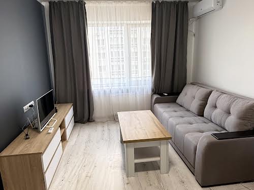 квартира за адресою Бориса Гмирі вул., 16