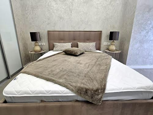 квартира по адресу Домбровського ул., 3б корп. 14