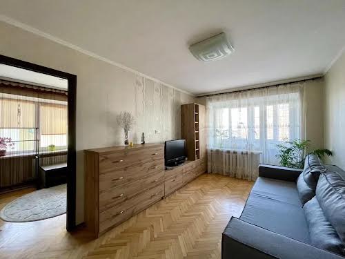 квартира по адресу Степана Бандеры ул., 6
