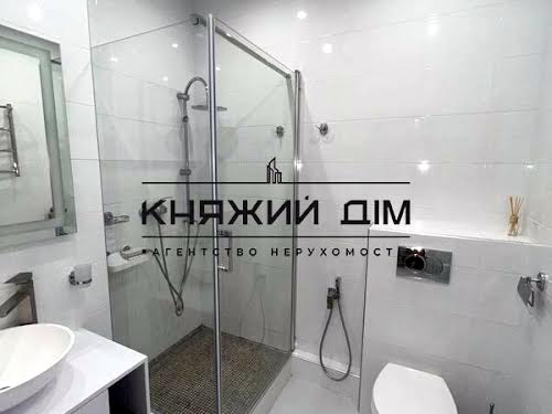 квартира за адресою Ревуцького вул., 40-Б