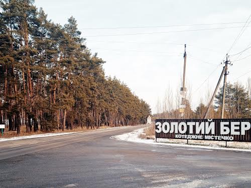 ділянка за адресою центральна, 1