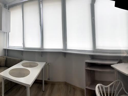 квартира за адресою Миру вул., 40