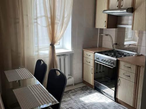 квартира за адресою Академічна вул., 56