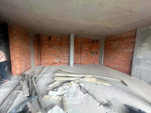 коммерческая по адресу Роксоланы ул., 2