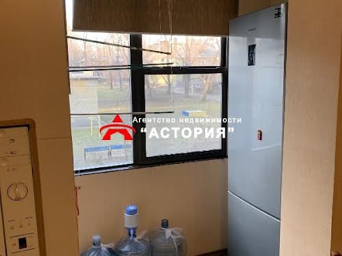 квартира за адресою Трегубова вул., 18