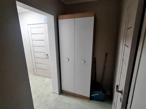 квартира за адресою житловий масив Тополя-3 вул., 56