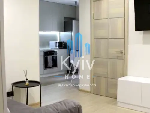 квартира за адресою Басейна вул., 11
