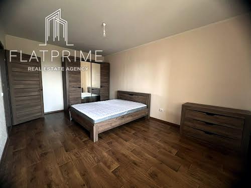 квартира за адресою Ревуцького вул., 54