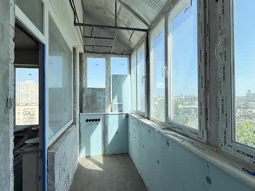 квартира за адресою Гранітна вул., 2