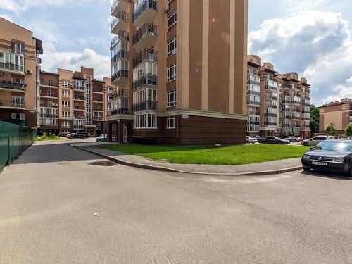 квартира за адресою Метрологічна вул., 21-Б