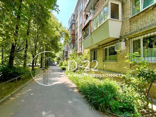 квартира за адресою Михайла Бойчука вул. (Кіквідзе), 18-Б