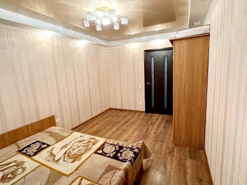 квартира за адресою Максима Чиженка пров. (Матросова), 21