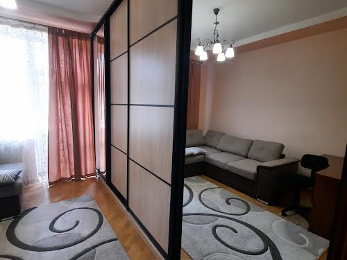 квартира за адресою Зелена вул., 82