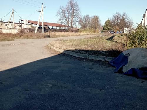 комерційна за адресою вул.Дзержинського, 64