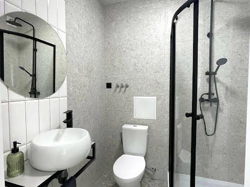 квартира за адресою Будівельників вул., 5