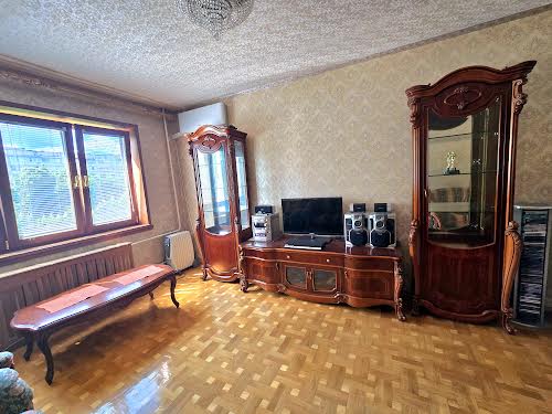 квартира за адресою Героїв Космосу вул., 19